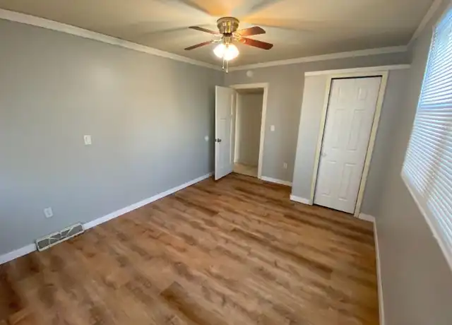 Property at 2146 S Winchester St, Milwaukee, WI, 53207, 4 beds, 2.5 baths, [object Object]