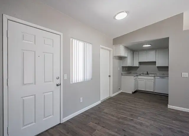 Photo of 32021 Avenue E, Yucaipa, CA 92399