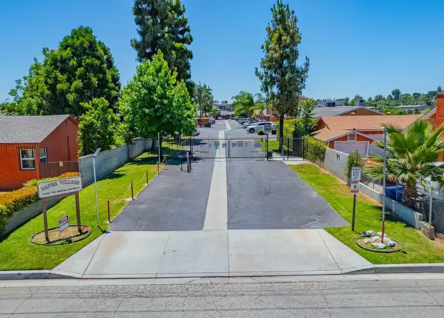 Photo of 32021 Avenue E, Yucaipa, CA 92399