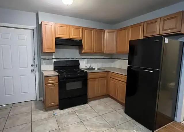 Property at 529 18th Ave Unit 1B, Newark, NJ, 07103, 2 beds, 1 bath, [object Object]