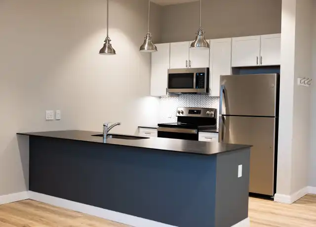 Property at 16 W 5th St Unit 305, Erie, PA, 16507, 1 bed, 1 bath, [object Object]
