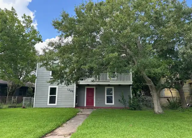 Property at 1226 W 4th St, Freeport, TX, 77541, 0 beds, 1 bath, [object Object]