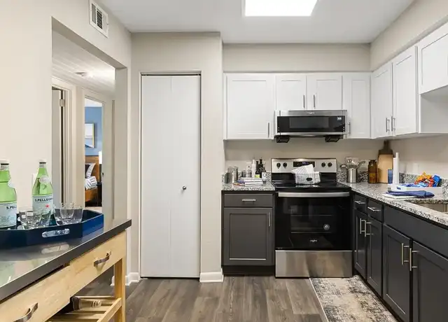 Property at Ascent at Signal Mountain - 936 Mountain Creek Rd, Chattanooga, TN, 37405, 1-3 bed, 1-2.5 bath, [object Object]