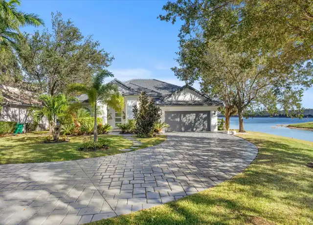 Property at 10424 NW 59th Pl, Parkland, FL, 33076, 4 beds, 3 baths, [object Object]