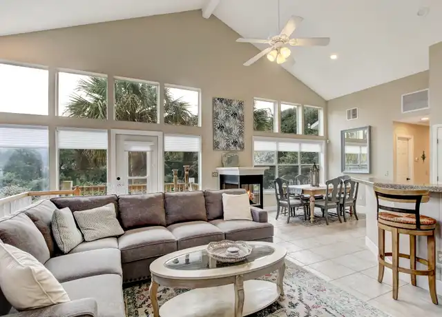Property at 2999 1st Ave, Fernandina Beach, FL, 32034, 3 beds, 3.5 baths, [object Object]