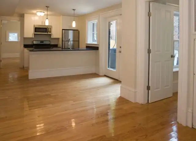 Property at 647 Massachusetts Ave, Roxbury, MA, 02118, 2 beds, 1 bath, [object Object]