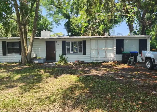 Property at 828 Pinedale Ave, Orlando, FL, 32808, 2 beds, 1 bath, [object Object]