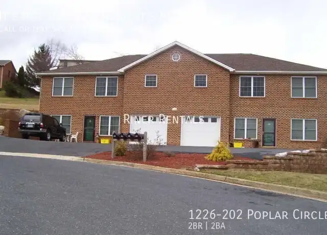 Property at 1226 Poplar Cir, Harrisonburg, VA, 22802, 2 beds, 2 baths, [object Object]