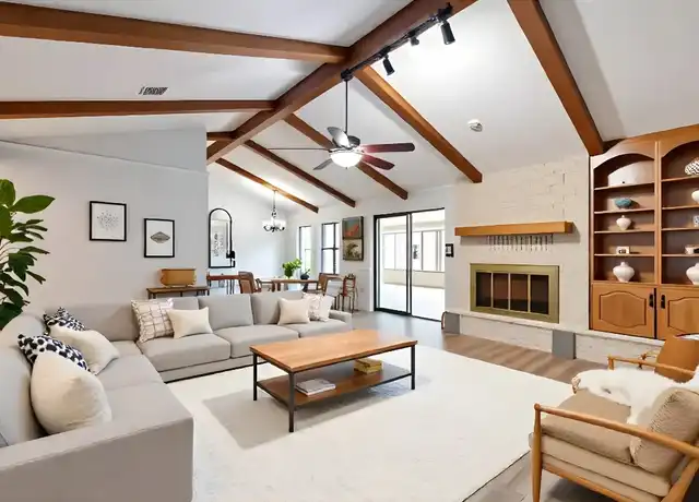 Property at 308 West St, Georgetown, TX, 78626, 4 beds, 2 baths, [object Object]