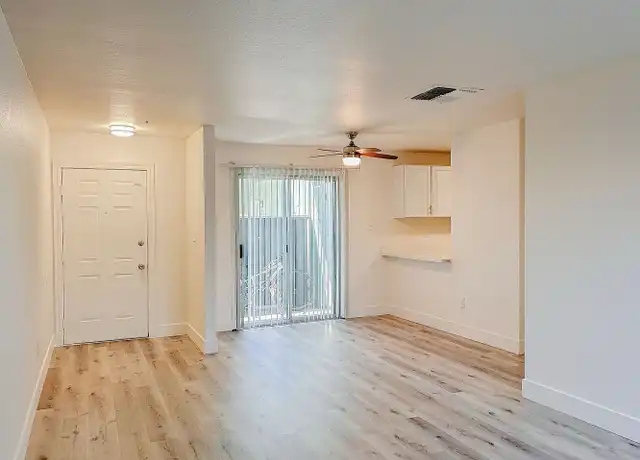 Property at 5000 El Camino Ave Unit 26, Carmichael, CA, 95608, 2 beds, 1 bath, [object Object]