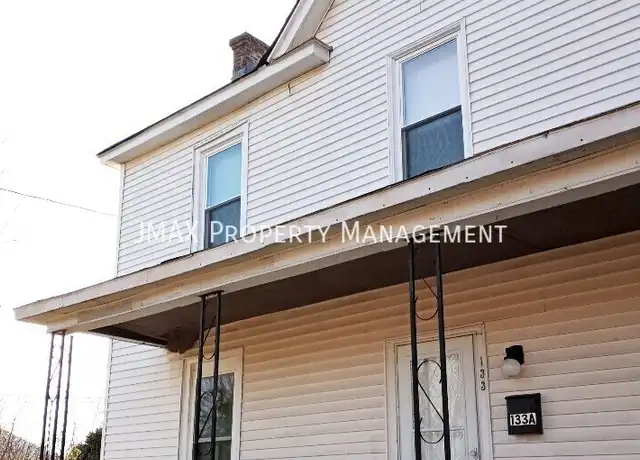 Property at 133 10 1/2 St SE Unit A, Roanoke, VA, 24013, 2 beds, 1 bath, [object Object]