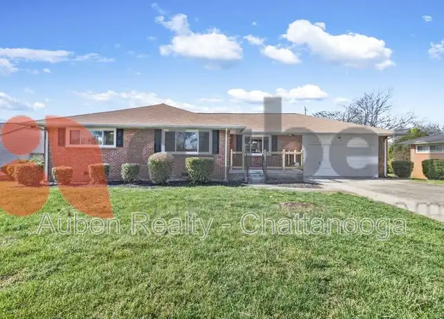 Property at 4430 Lilac Ln, Chattanooga, TN, 37411, 3 beds, 2 baths, [object Object]