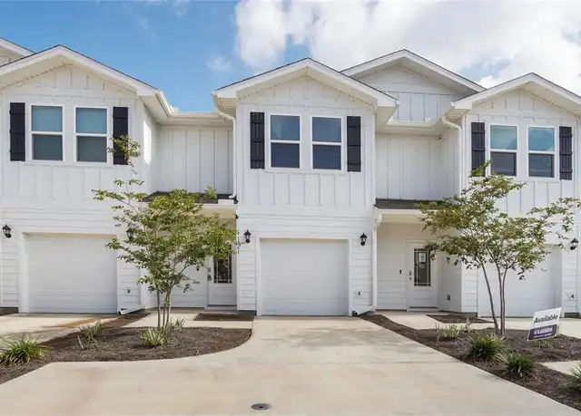Property at 1761 Jakes Dr, Panama City, FL, 32405, 3 beds, 2.5 baths, [object Object]