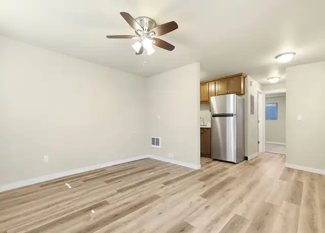 Property at 7246 SW Garden Home Rd Unit RDE-5, Portland, OR, 97223, 1 bed, 1 bath, [object Object]