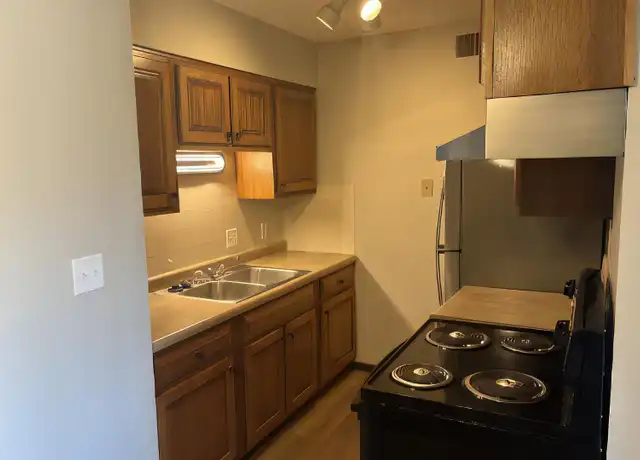 Property at 1720 Waterloo Rd #12, Cedar Falls, IA, 50613, 2 beds, 1 bath, [object Object]