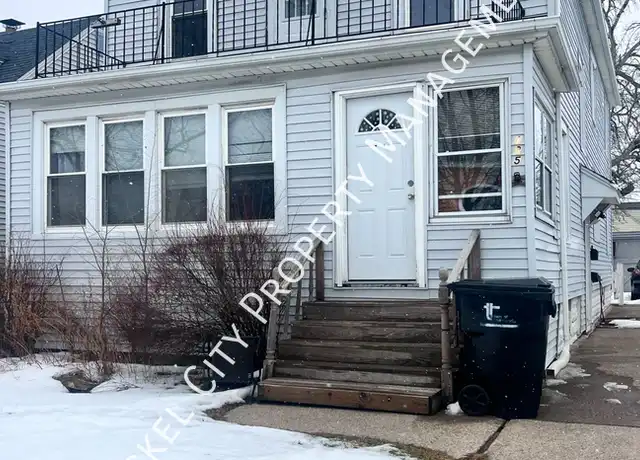 Property at 135 Fairfield Ave Unit 2, Buffalo, NY, 14223, 3 beds, 1 bath, [object Object]