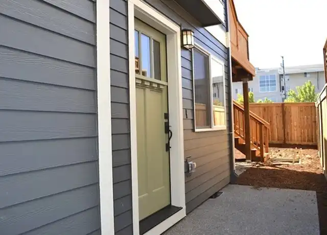 Property at 6607 NE Grand Ave Unit B, Portland, OR, 97211, 1 bed, 1 bath, [object Object]