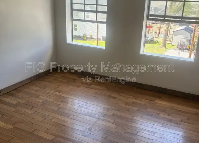 Property at 102 E H St Unit 3, Elizabethton, TN, 37643, 1 bed, 1 bath, [object Object]