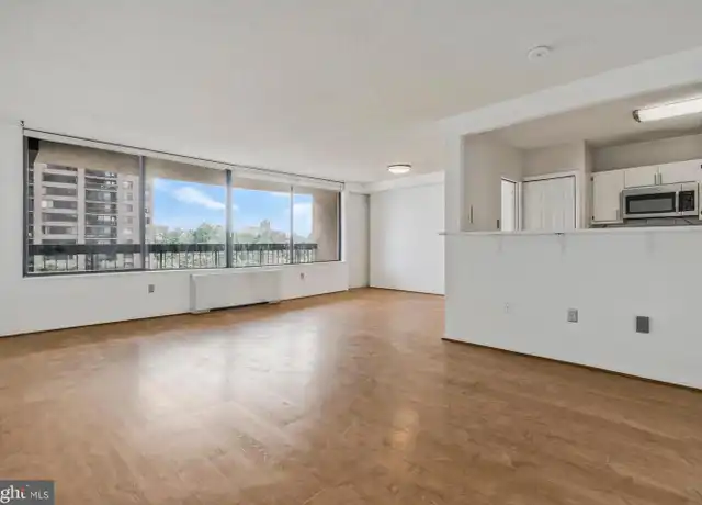 Property at 3701 S George Mason Dr Unit 503N, Falls Church, VA, 22041, 1 bed, 1 bath, [object Object]