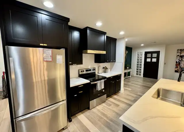 Property at 8507 E Bonnie Rose Ave, Scottsdale, AZ, 85250, 3 beds, 2 baths, [object Object]