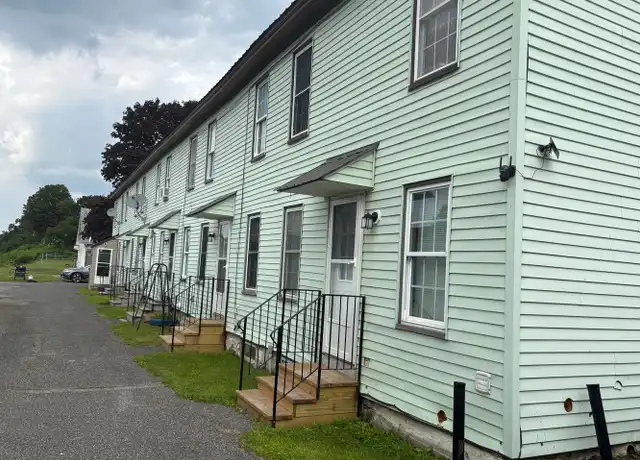 Property at 142 N Summer St Unit 144, Adams, MA, 01220, 3 beds, 1 bath, [object Object]