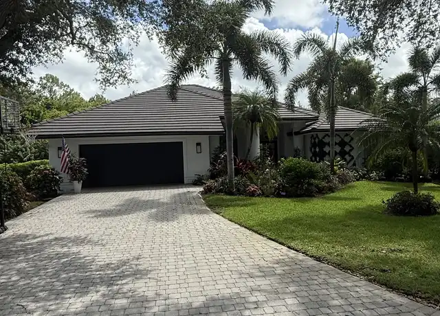 Property at 6628 New Haven Cir, Naples, FL, 34109, 3 beds, 2 baths, [object Object]
