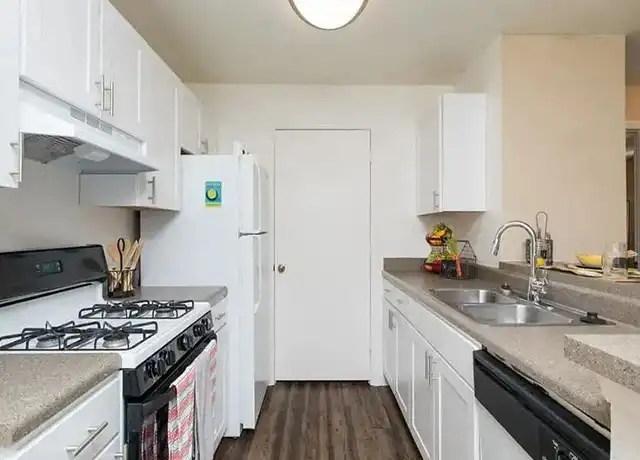 Property at Sunrise Pointe - 1375 Richel Dr, Port Orange, FL, 32129, 1-4 bed, 1-3 bath, [object Object]