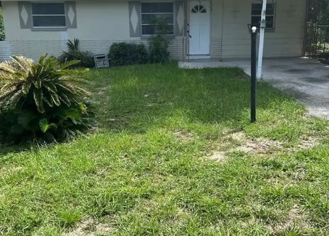 Property at 8 W Murray St, Beverly Hills, FL, 34465, 2 beds, 1 bath, [object Object]