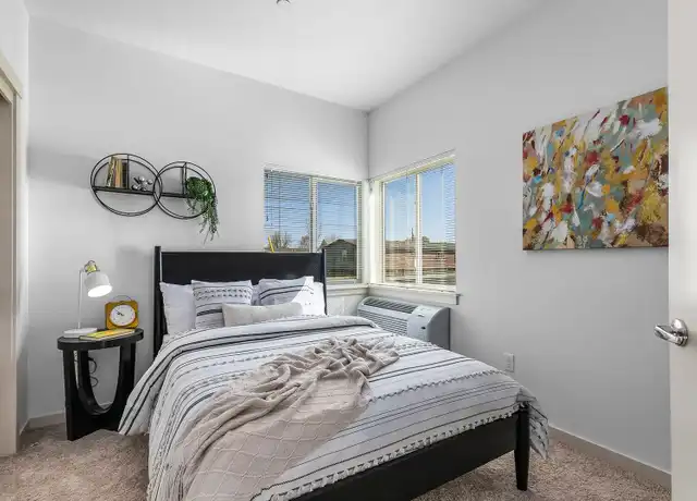 Property at 630 NW Kingwood Ave Unit 102, 2 bed, Redmond, OR, 97756, 2 beds, 1 bath, [object Object]