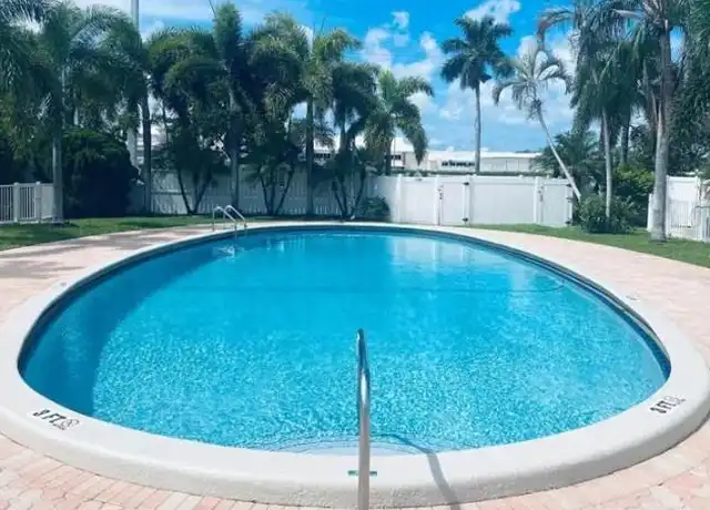 Property at 1801 NE 62nd St #105, Fort Lauderdale, FL, 33308, 1 bed, 1 bath, [object Object]