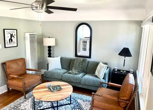 Photo of 327 Hawthorne Ave, Palo Alto, CA 94301