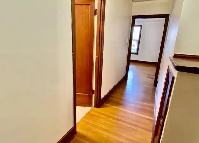 Property at 531 Malden Ave E Unit 101, Seattle, WA, 98112, 1 bed, 1 bath, [object Object]