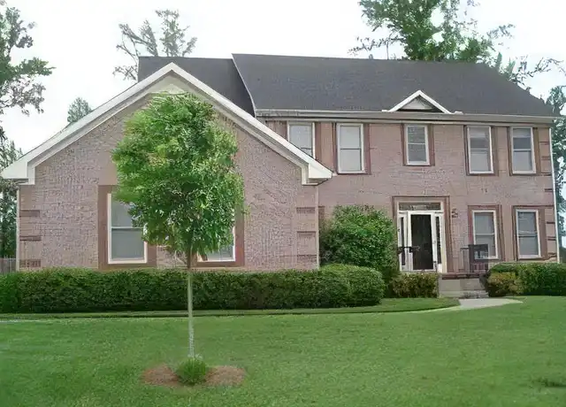 Property at 141 Lyme Dr, Clarksville, TN, 37043, 4 beds, 2.5 baths, [object Object]
