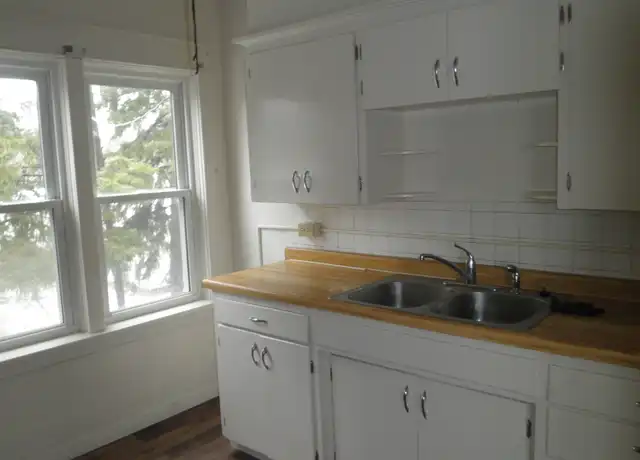 Property at 419 Granite St Unit B, Cloquet, MN, 55720, 2 beds, 1 bath, [object Object]
