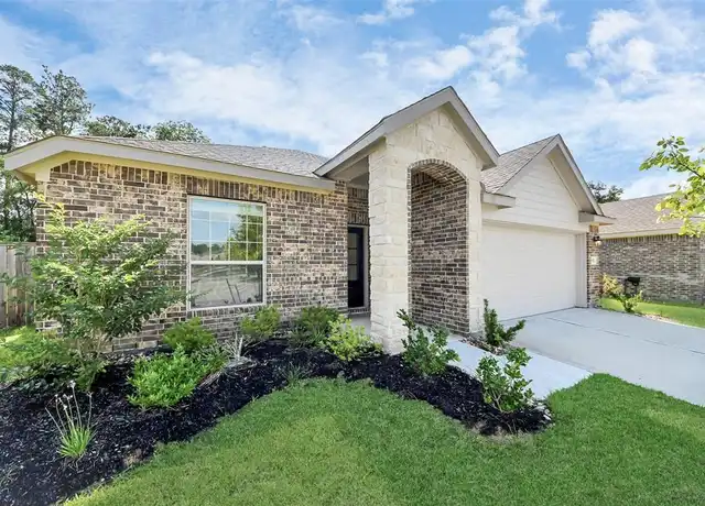 Property at 1351 Antigua Dr, Conroe, TX, 77301, 4 beds, 2 baths, [object Object]