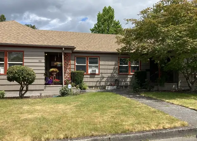 Property at 655 NE 4th St, Gresham, OR, 97030, 1 bed, 1 bath, [object Object]