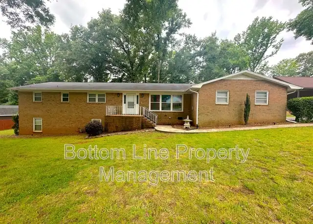 Property at 9419 Brenda Ann Rd, Charlotte, NC, 28214, 3 beds, 3.5 baths, [object Object]