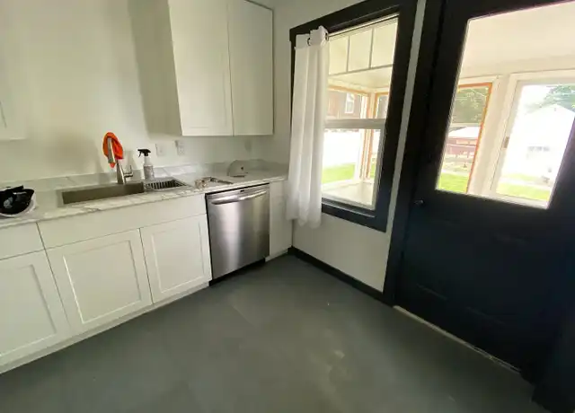 Property at 4827 N Cannon St, Spokane, WA, 99205, 4 beds, 2 baths, [object Object]