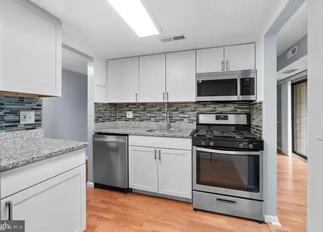 Property at 6085 Majors Ln Unit 2K26, Columbia, MD, 21045, 2 beds, 1 bath, [object Object]