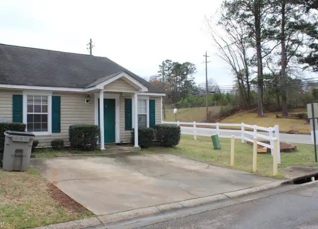 Property at 100 Clara Jean Ct Unit 1, LaGrange, GA, 30241, 2 beds, 2 baths, [object Object]