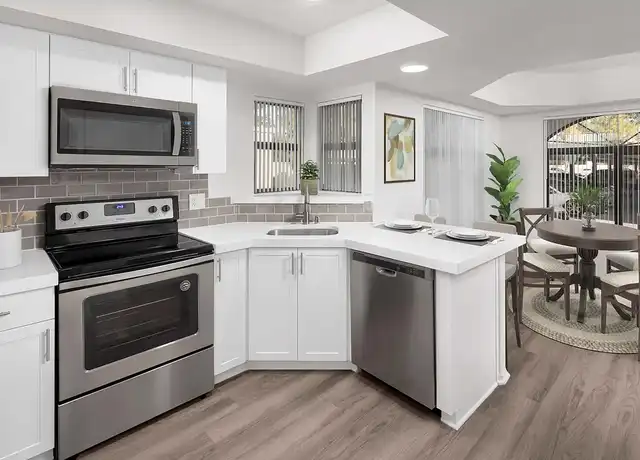 Property at Camden San Paloma - 6980 E Sahuaro Dr, Scottsdale, AZ, 85254, 2 beds, 2 baths, [object Object]