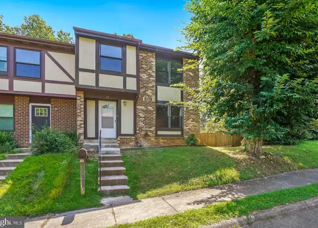 Property at 17 Romanoff Ct, Parkville, MD, 21234, 4 beds, 3.5 baths, [object Object]