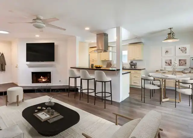 Property at 1048 9th St #5, Santa Monica, CA, 90403, 2 beds, 2 baths, [object Object]