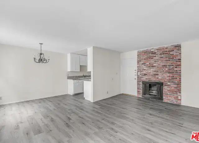 Property at 1811 Parnell Ave Unit 8, West Los Angeles, CA, 90025, 1 bed, 1 bath, [object Object]