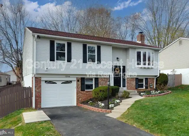 Property at 13566 Princedale Dr, Woodbridge, VA, 22193, 4 beds, 2 baths, [object Object]