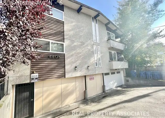 Property at 8806 Nesbit Ave N Unit 6, Seattle, WA, 98103, 1 bed, 1 bath, [object Object]