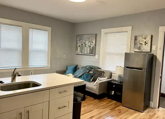 Property at 24 Mullen Ct Unit 1, Newton Highlands, MA, 02461, 1 bed, 1 bath, [object Object]