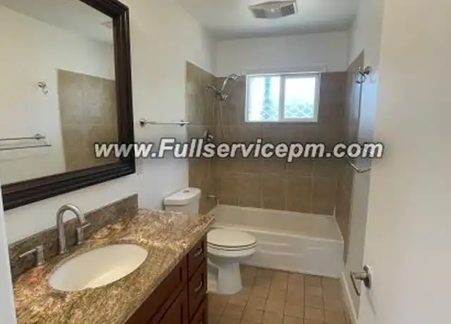 Property at 608 S 20th Pl, Renton, WA, 98055, 3 beds, 1 bath, [object Object]