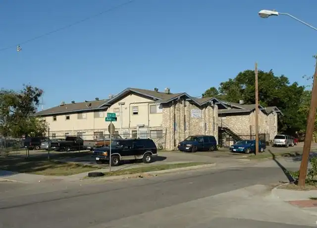 Property at 921 Ann Ave Unit 204, Dallas, TX, 75223, 2 beds, 1 bath, [object Object]