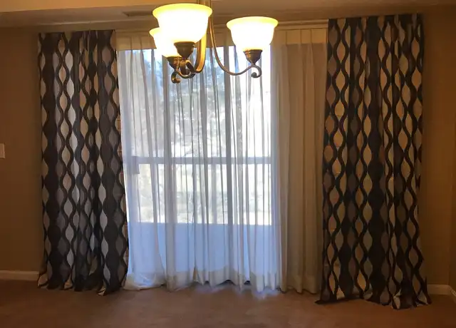 Property at 196 Old River Rd, Lincoln, RI, 02865, 2 beds, 1 bath, [object Object]